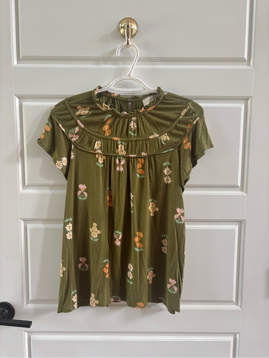 LOFT Tops - Loft Olive Green Floral Ruffle Yoke Blouse Top Size Large